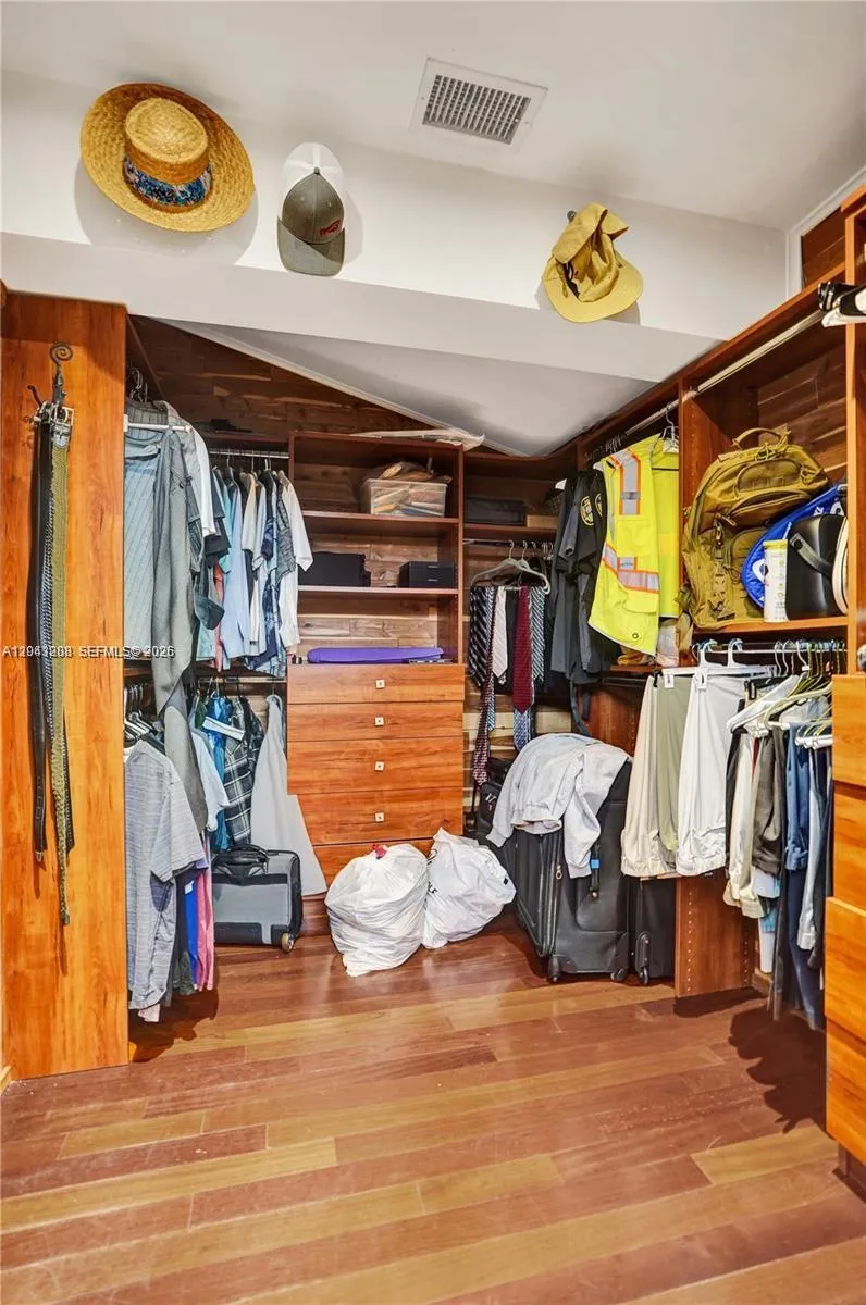1247 NE 101st St Miami Shores, FL 33138