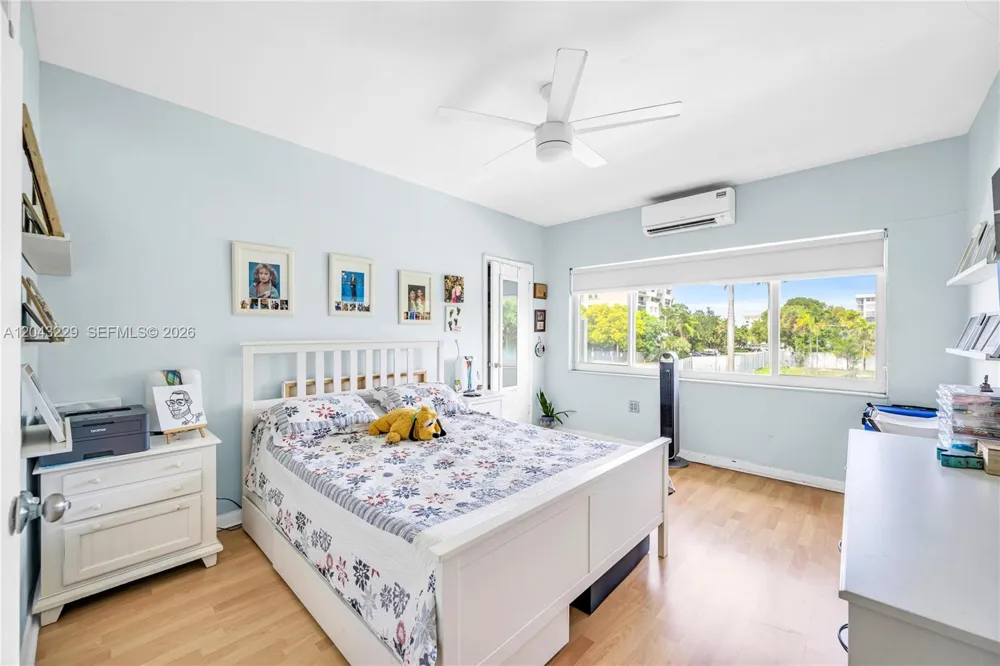 9281 W Bay Harbor Dr #15 Bay Harbor Islands, FL 33154