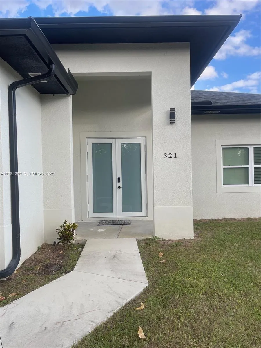 321 S Briggs #0 Lehigh Acres, FL 33974