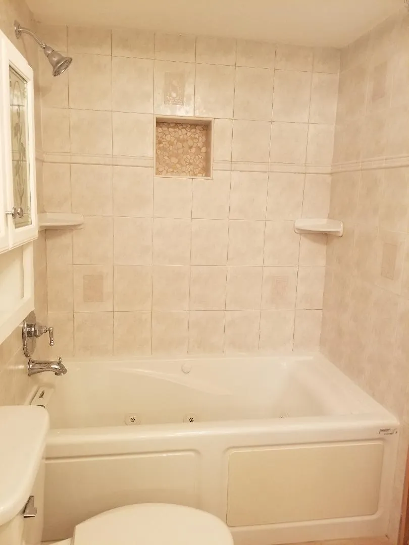 7500 NW 1st Court #102-3 Plantation, FL 33317