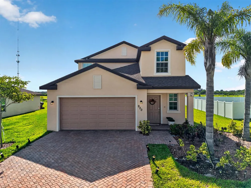 950 Bent Creek Drive Fort Pierce, FL 34947