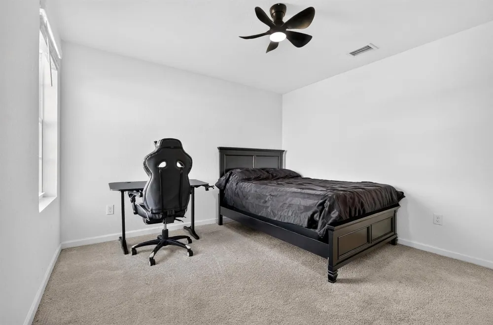 950 Bent Creek Drive Fort Pierce, FL 34947