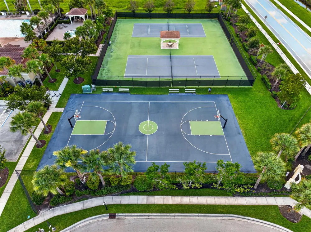 950 Bent Creek Drive Fort Pierce, FL 34947