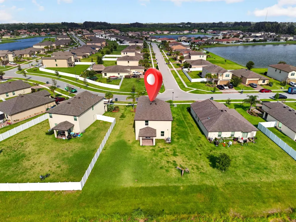950 Bent Creek Drive Fort Pierce, FL 34947