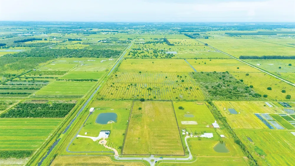 4 Sneed Road Fort Pierce, FL 34945