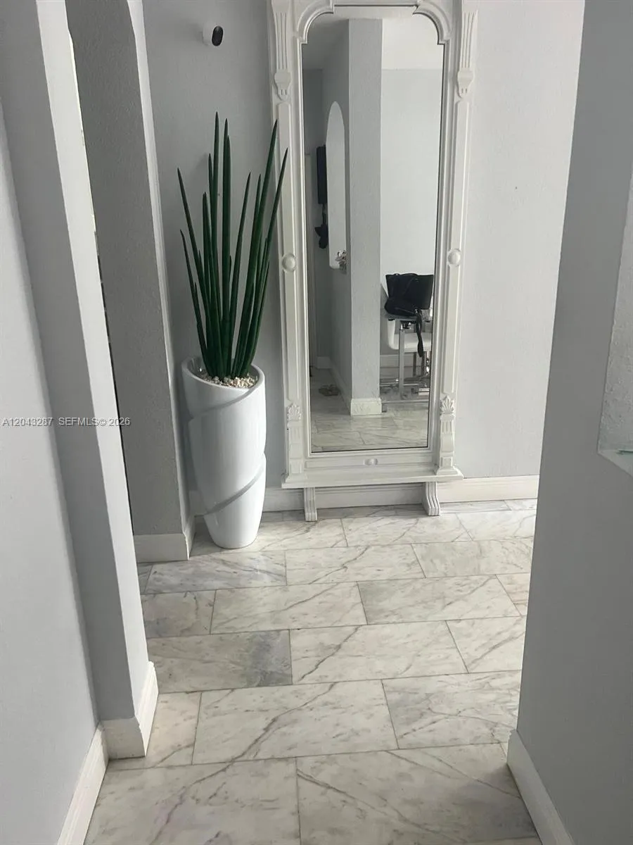 4301 SW 160th Ave #215 Miramar, FL 33027