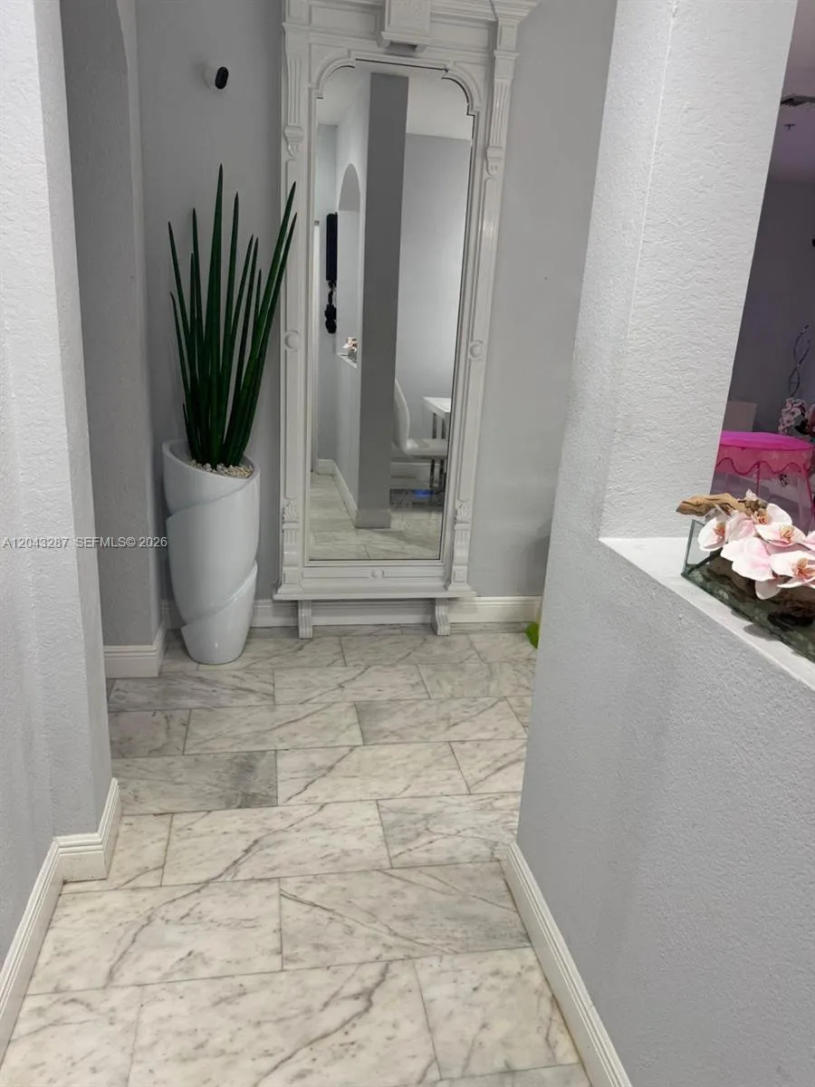 4301 SW 160th Ave #215 Miramar, FL 33027