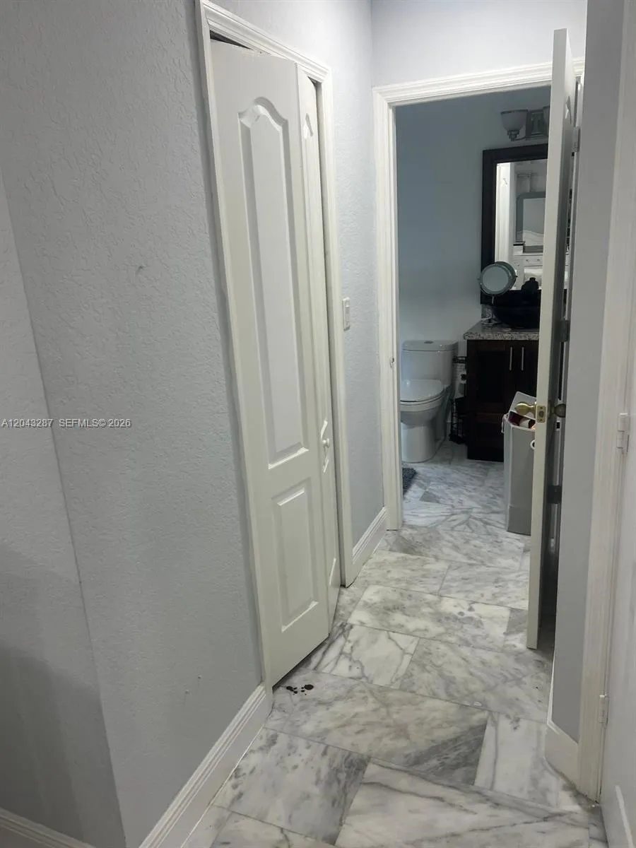 4301 SW 160th Ave #215 Miramar, FL 33027