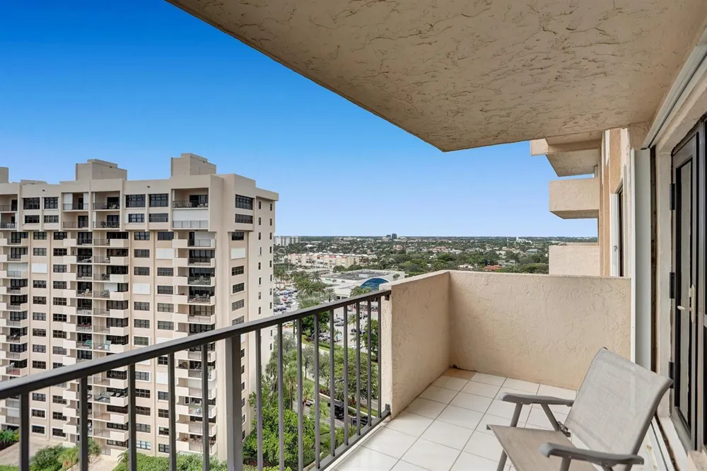 5000 Ocean Boulevard #1403 Lauderdale By The Sea, FL 33308