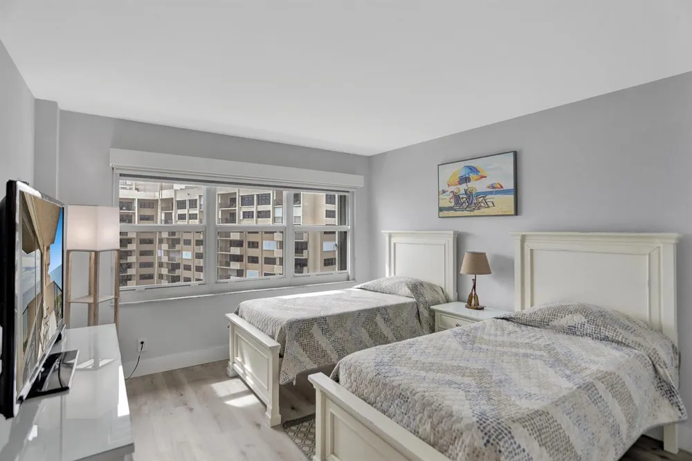 5000 Ocean Boulevard #1403 Lauderdale By The Sea, FL 33308