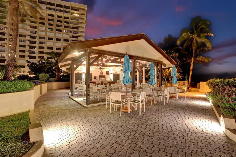 5000 Ocean Boulevard #1403 Lauderdale By The Sea, FL 33308
