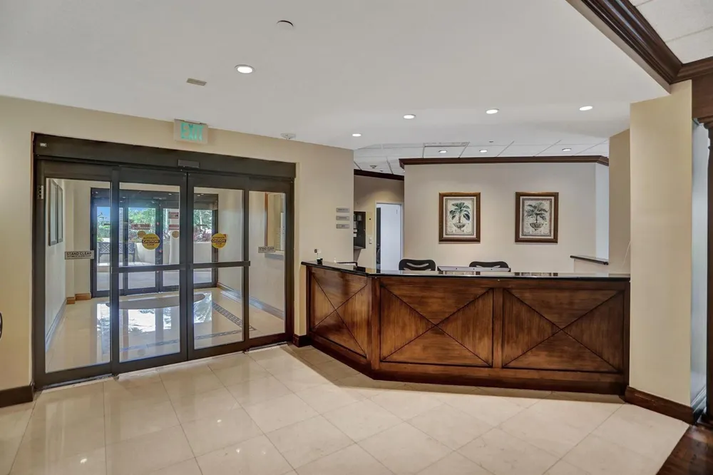 5000 Ocean Boulevard #1403 Lauderdale By The Sea, FL 33308