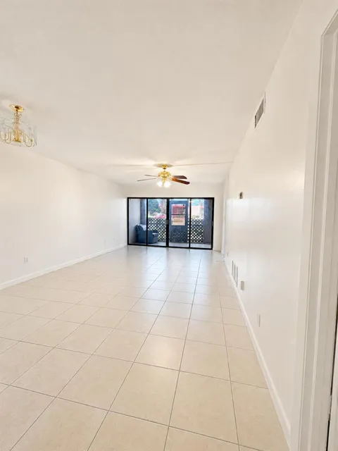 2050 Oleander Boulevard #1-105