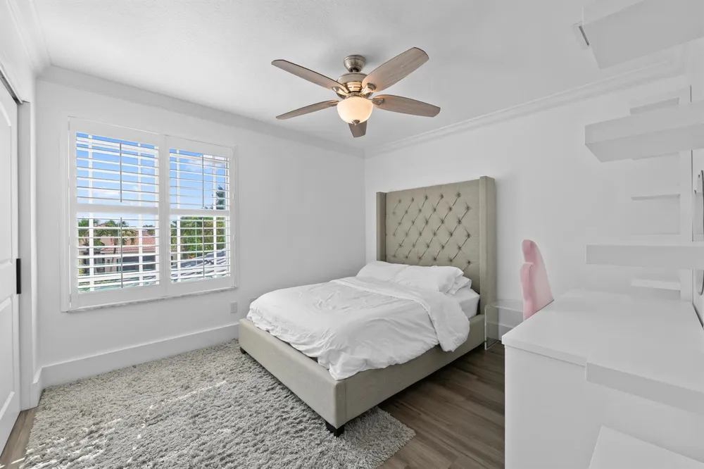 10560 Walnut Valley Drive Boynton Beach, FL 33473