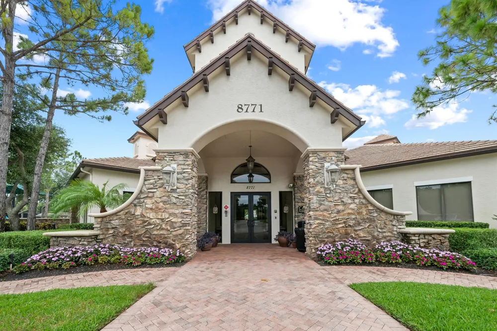 10560 Walnut Valley Drive Boynton Beach, FL 33473