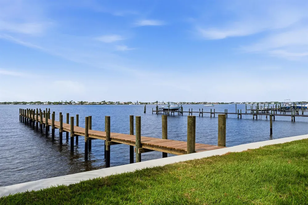 911 NW Sunset Terrace Stuart, FL 34994