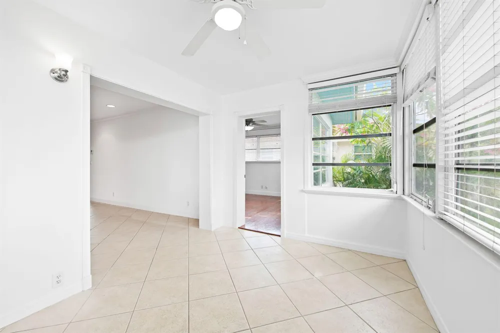 2748 NE 28th Avenue #20 Lighthouse Point, FL 33064