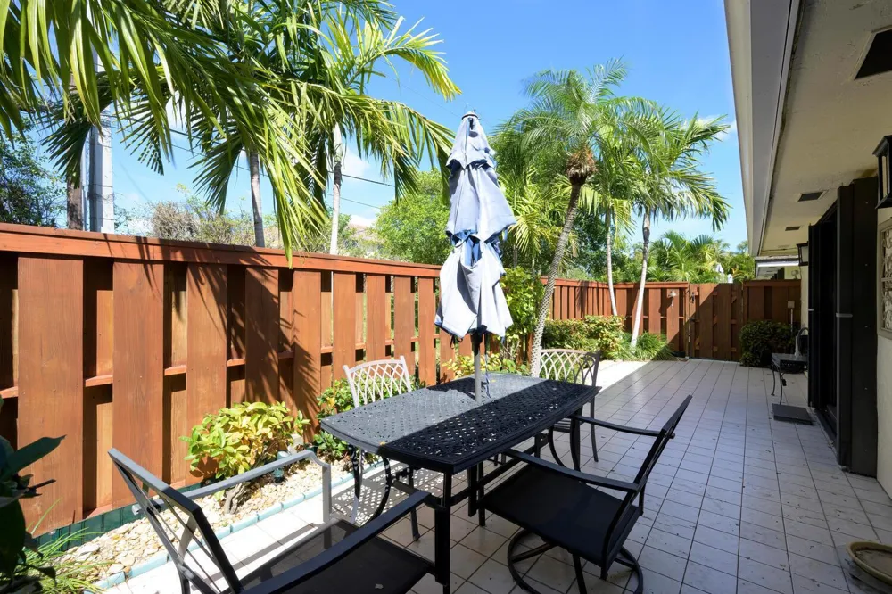 11335 Twelve Oaks Way North Palm Beach, FL 33408