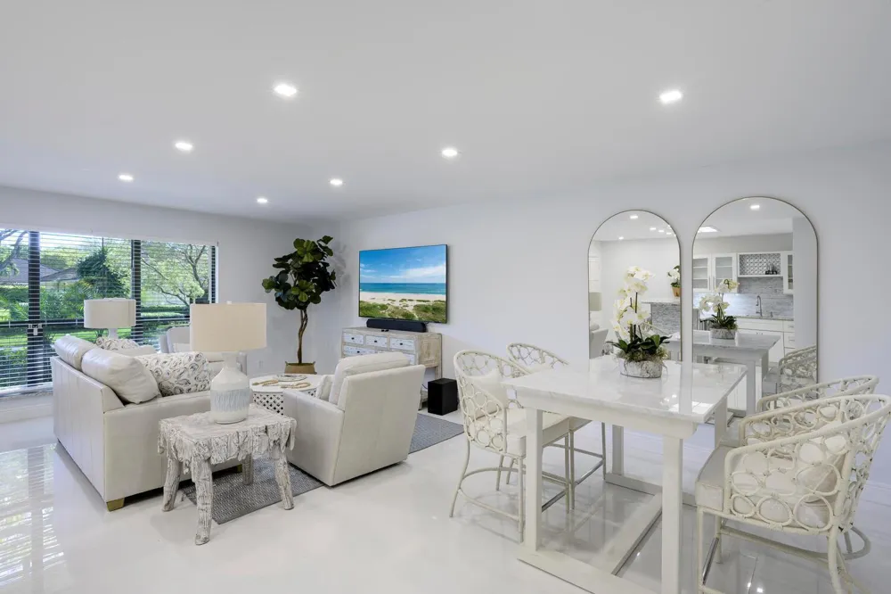 11335 Twelve Oaks Way North Palm Beach, FL 33408