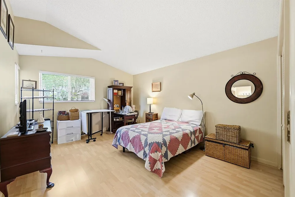 2118 Discovery Circle W Deerfield Beach, FL 33442