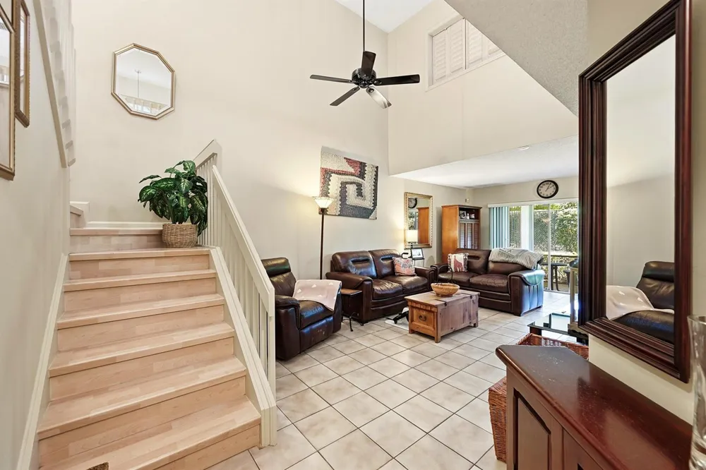 2118 Discovery Circle W Deerfield Beach, FL 33442
