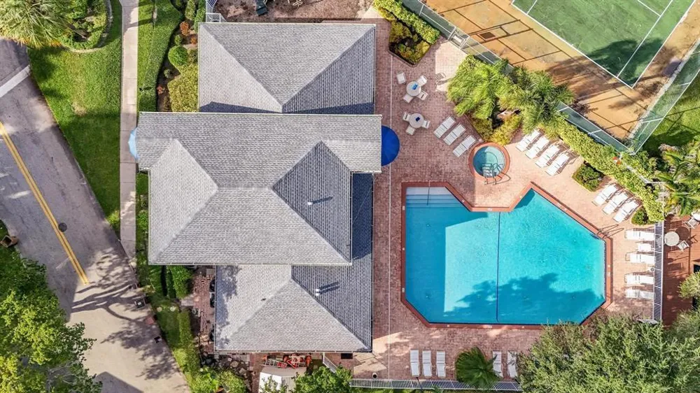 2118 Discovery Circle W Deerfield Beach, FL 33442