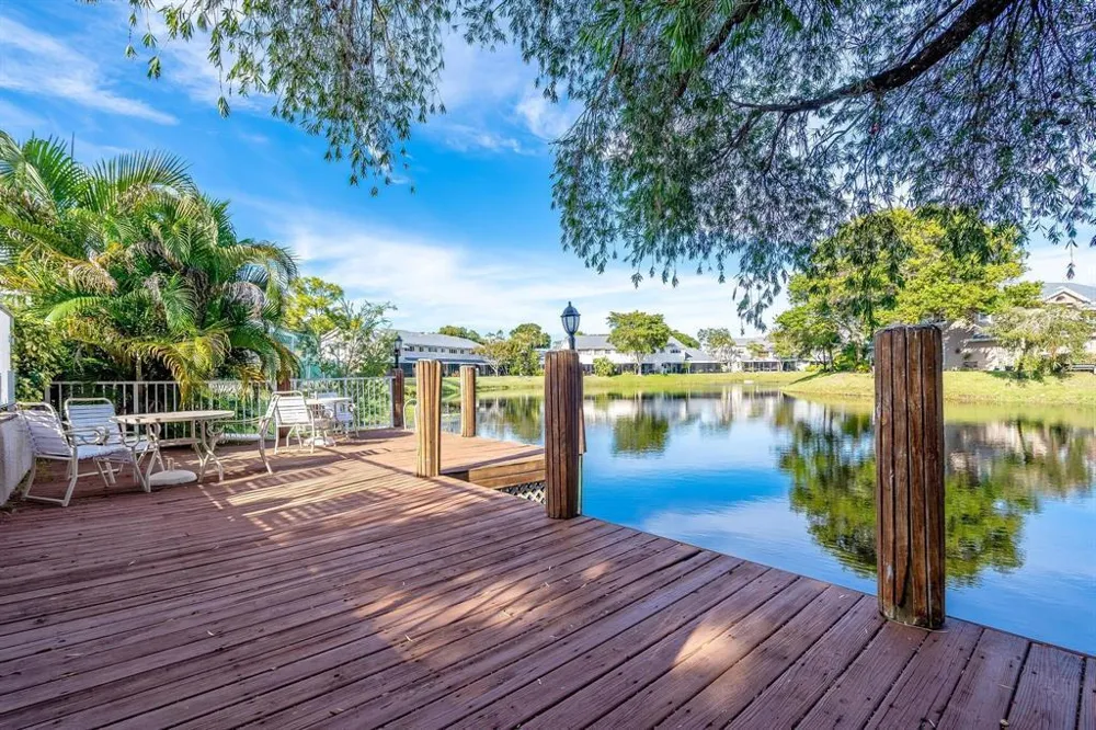 2118 Discovery Circle W Deerfield Beach, FL 33442