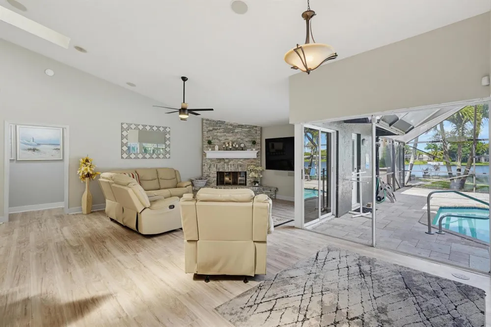 1619 Wiltshire Village Drive Wellington, FL 33414