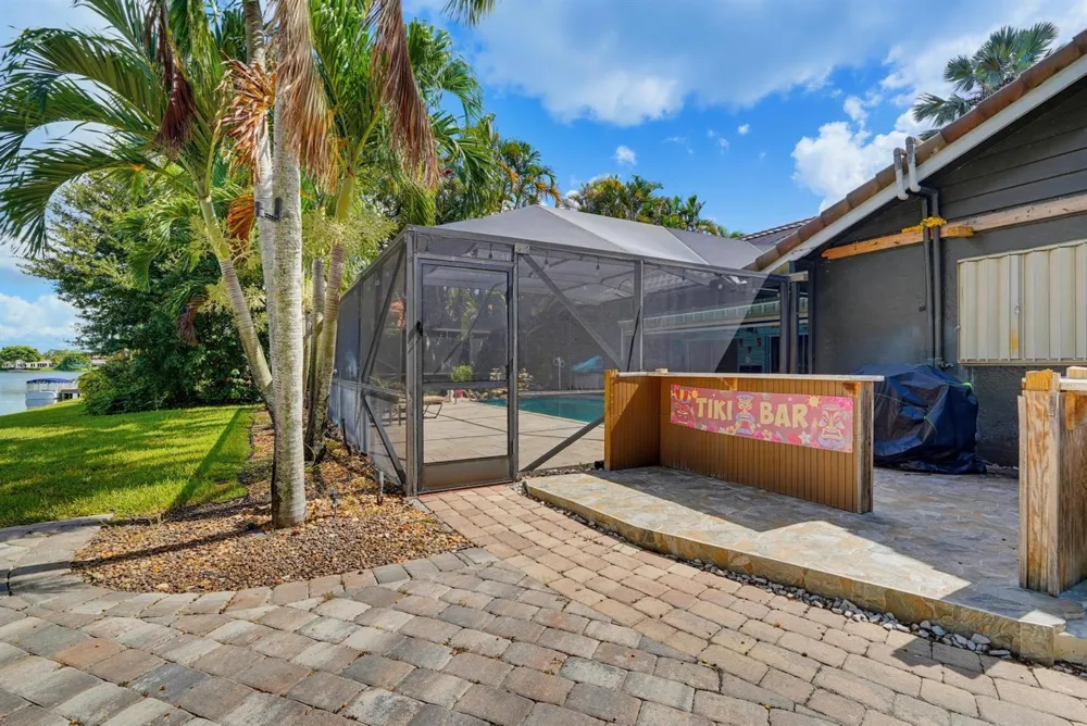 1619 Wiltshire Village Drive Wellington, FL 33414