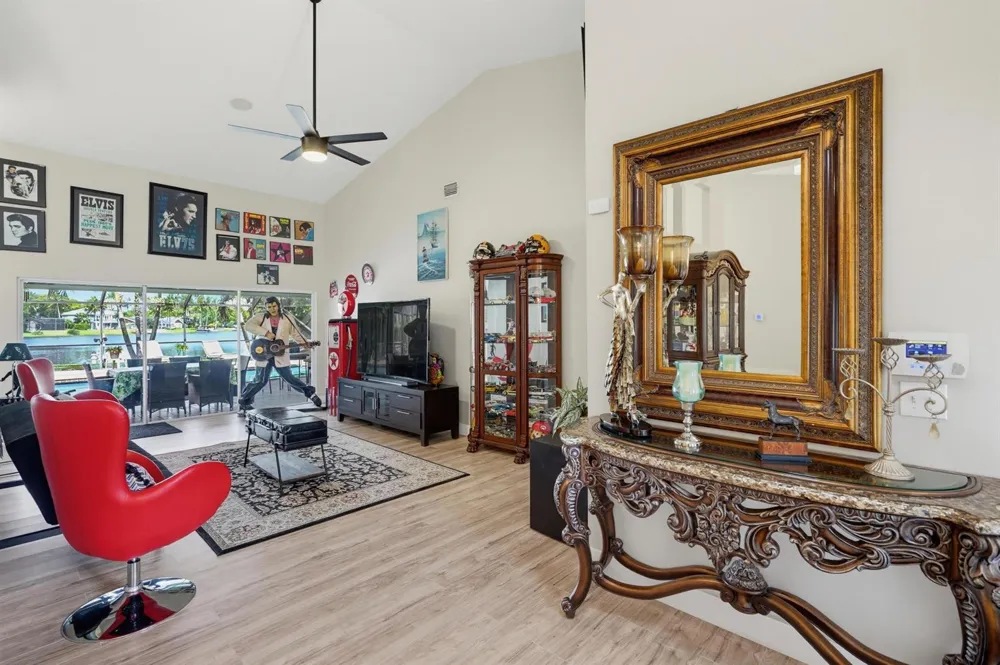 1619 Wiltshire Village Drive Wellington, FL 33414