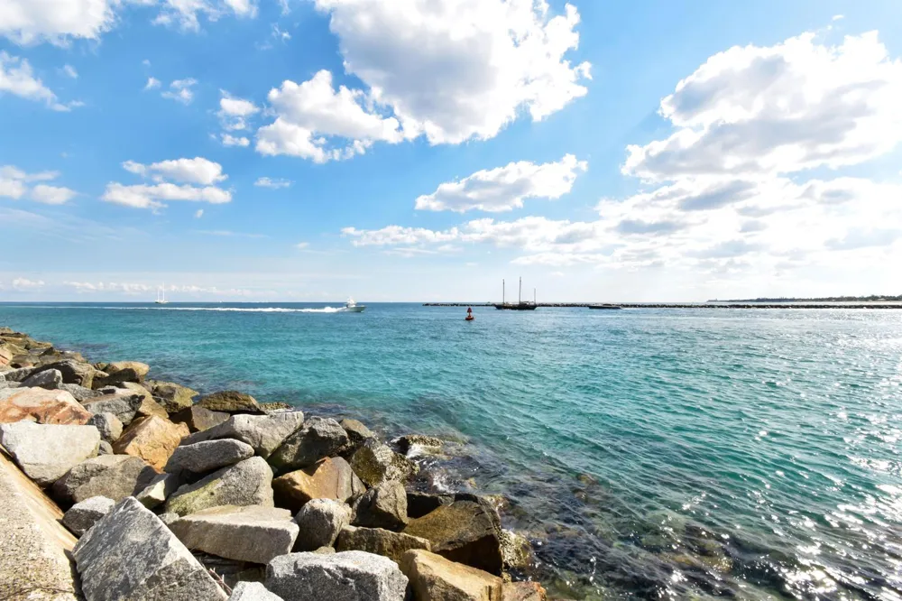 140 Inlet Way #312 Palm Beach Shores, FL 33404