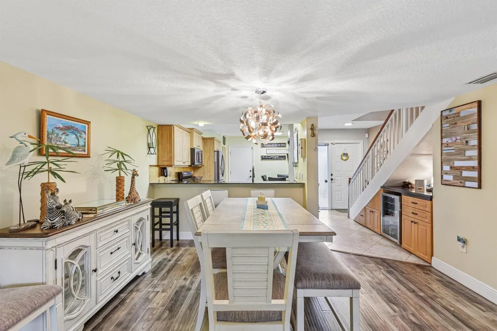 1330 NW 123rd Avenue Pembroke Pines, FL 33026