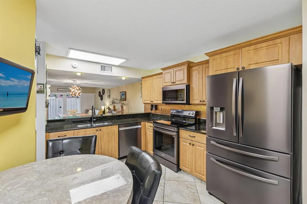 1330 NW 123rd Avenue Pembroke Pines, FL 33026