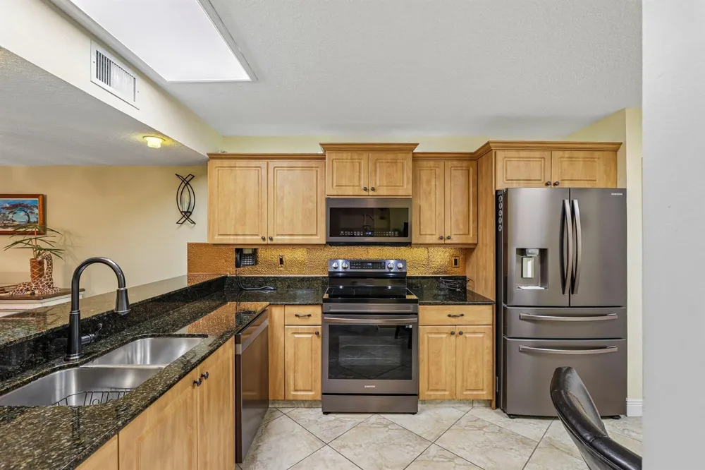 1330 NW 123rd Avenue Pembroke Pines, FL 33026