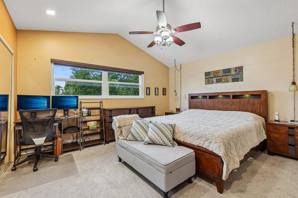 1330 NW 123rd Avenue Pembroke Pines, FL 33026