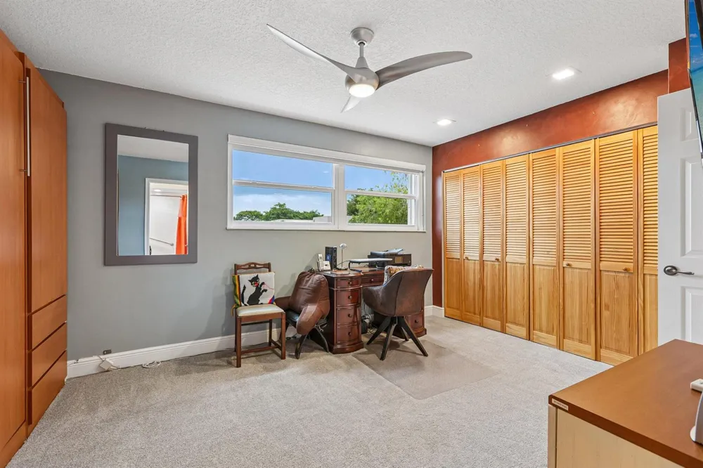 1330 NW 123rd Avenue Pembroke Pines, FL 33026