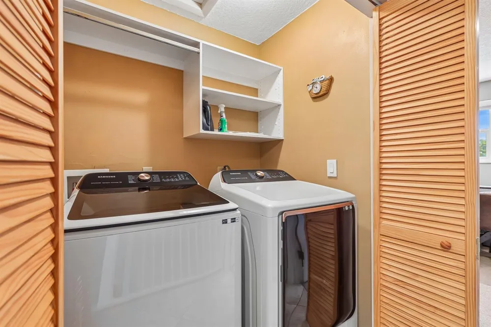 1330 NW 123rd Avenue Pembroke Pines, FL 33026