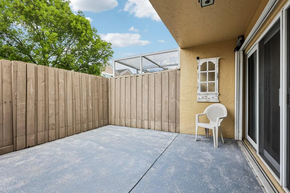1330 NW 123rd Avenue Pembroke Pines, FL 33026