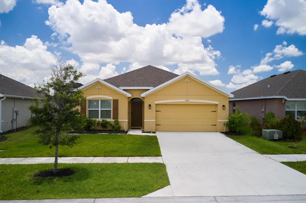 10953 SW Tessili Way Port St. Lucie, FL 34987