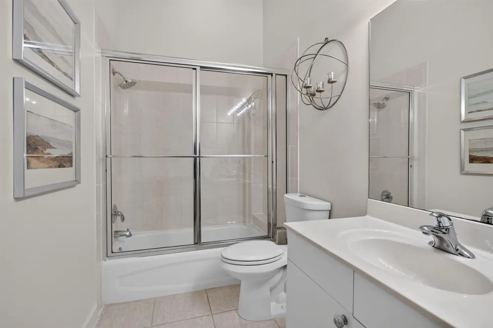 2505 NE 2nd Street Pompano Beach, FL 33062