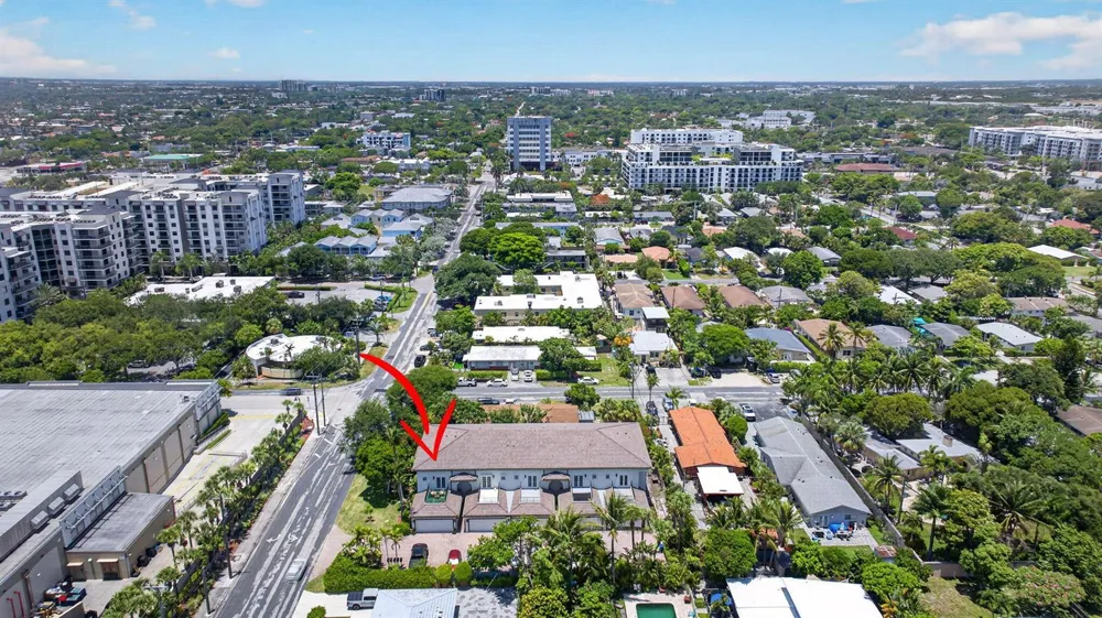 2505 NE 2nd Street Pompano Beach, FL 33062