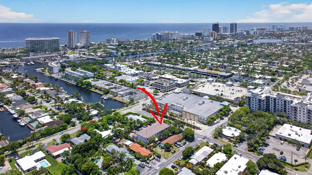 2505 NE 2nd Street Pompano Beach, FL 33062