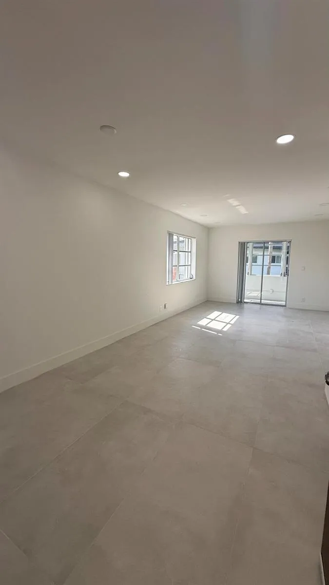 6505 Winfield Boulevard Margate, FL 33063