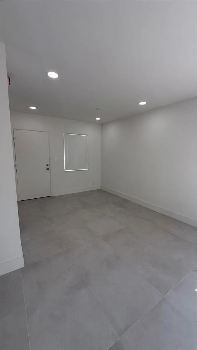 6505 Winfield Boulevard Margate, FL 33063