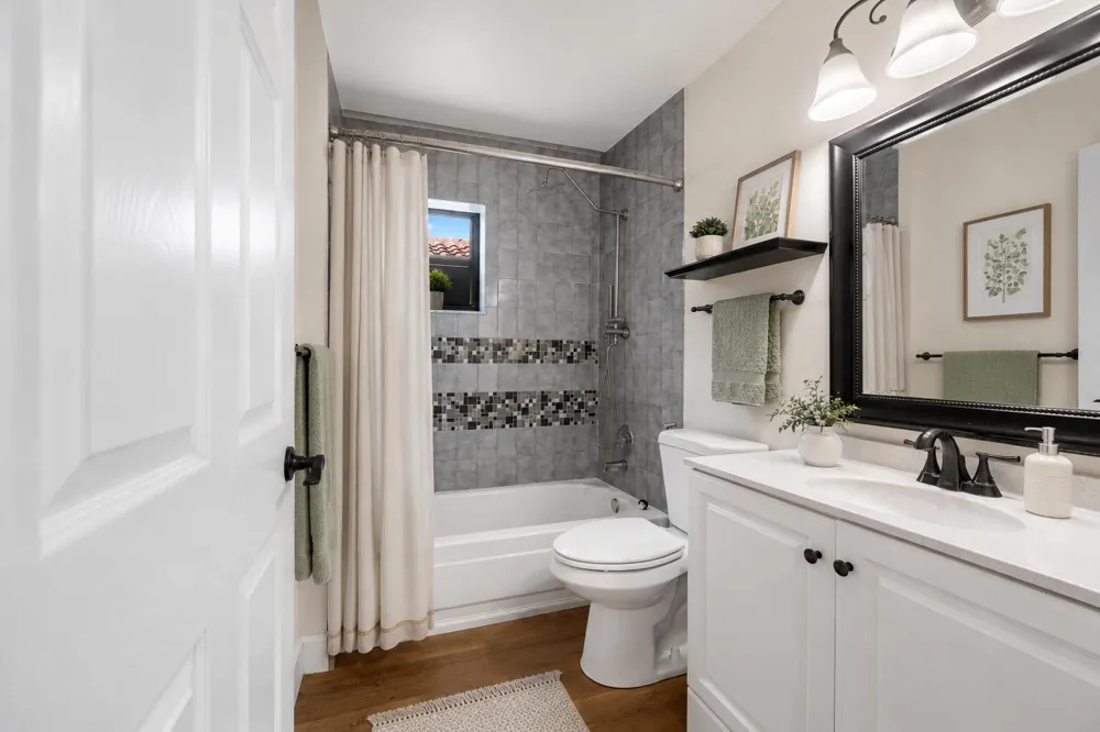 1051 New Parkview Place Haverhill, FL 33417
