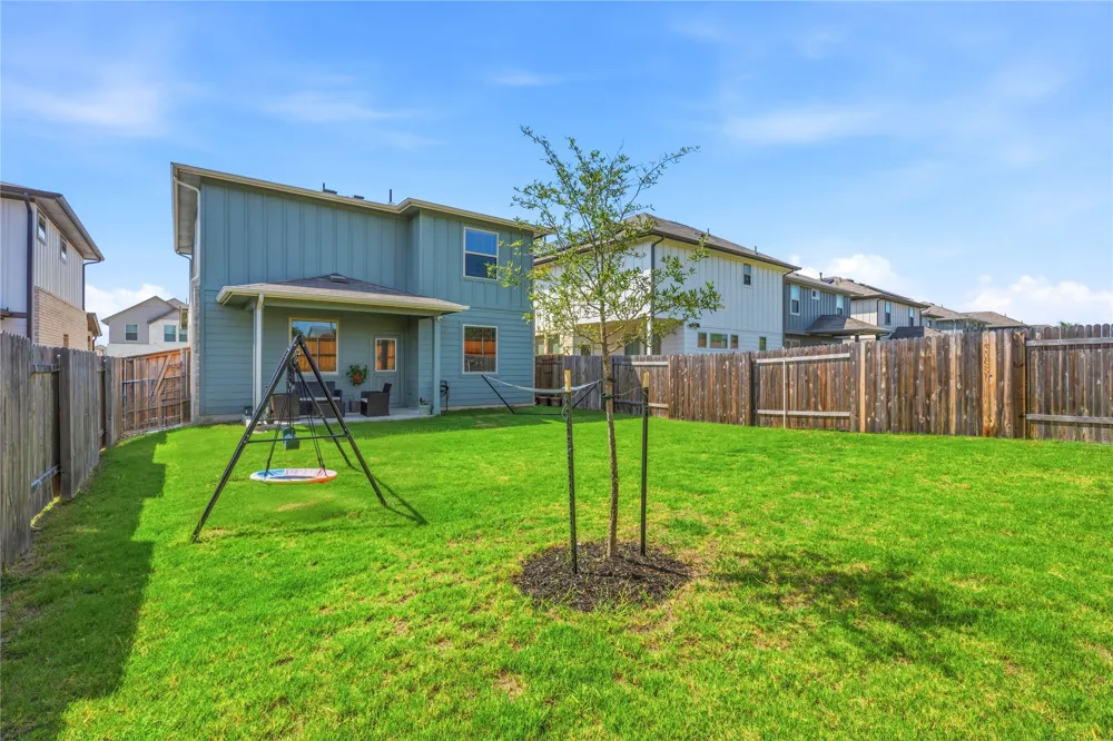 596 Backstays Loop Kyle, TX 78640