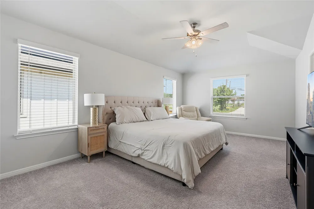 596 Backstays Loop Kyle, TX 78640