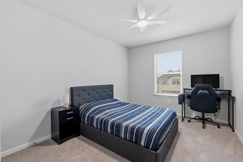 596 Backstays Loop Kyle, TX 78640