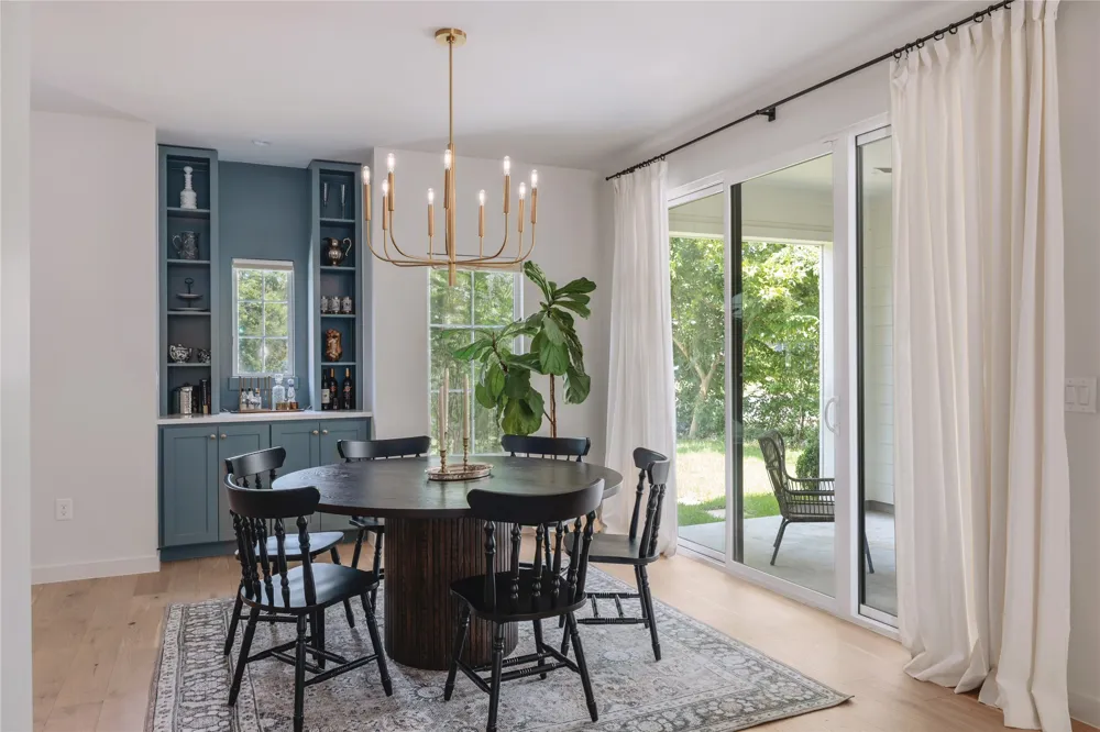 4701 S Forest Drive Austin, TX 78745