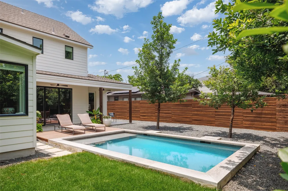 4701 S Forest Drive Austin, TX 78745